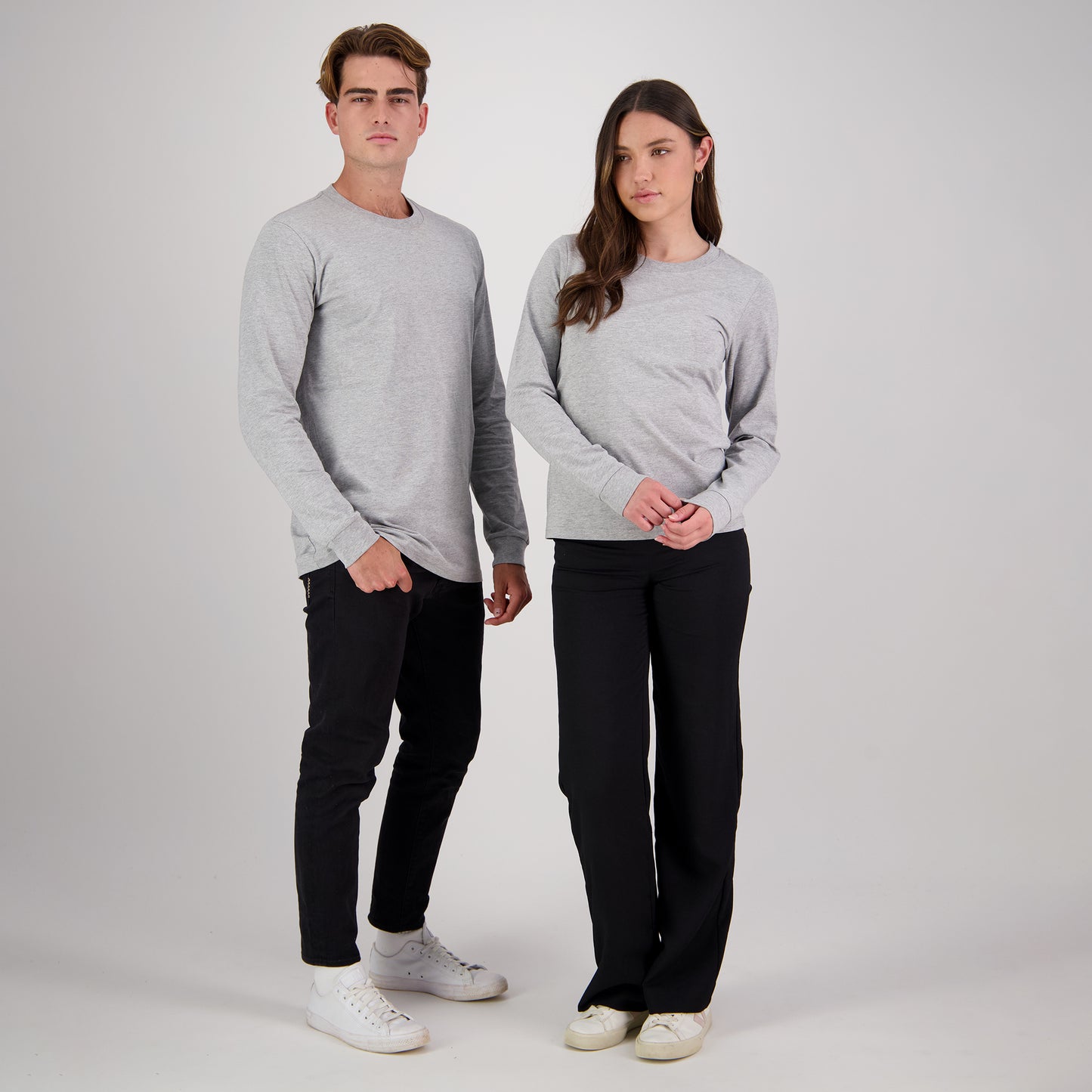 CLOKE 'Loafer' Long Sleeve Tee